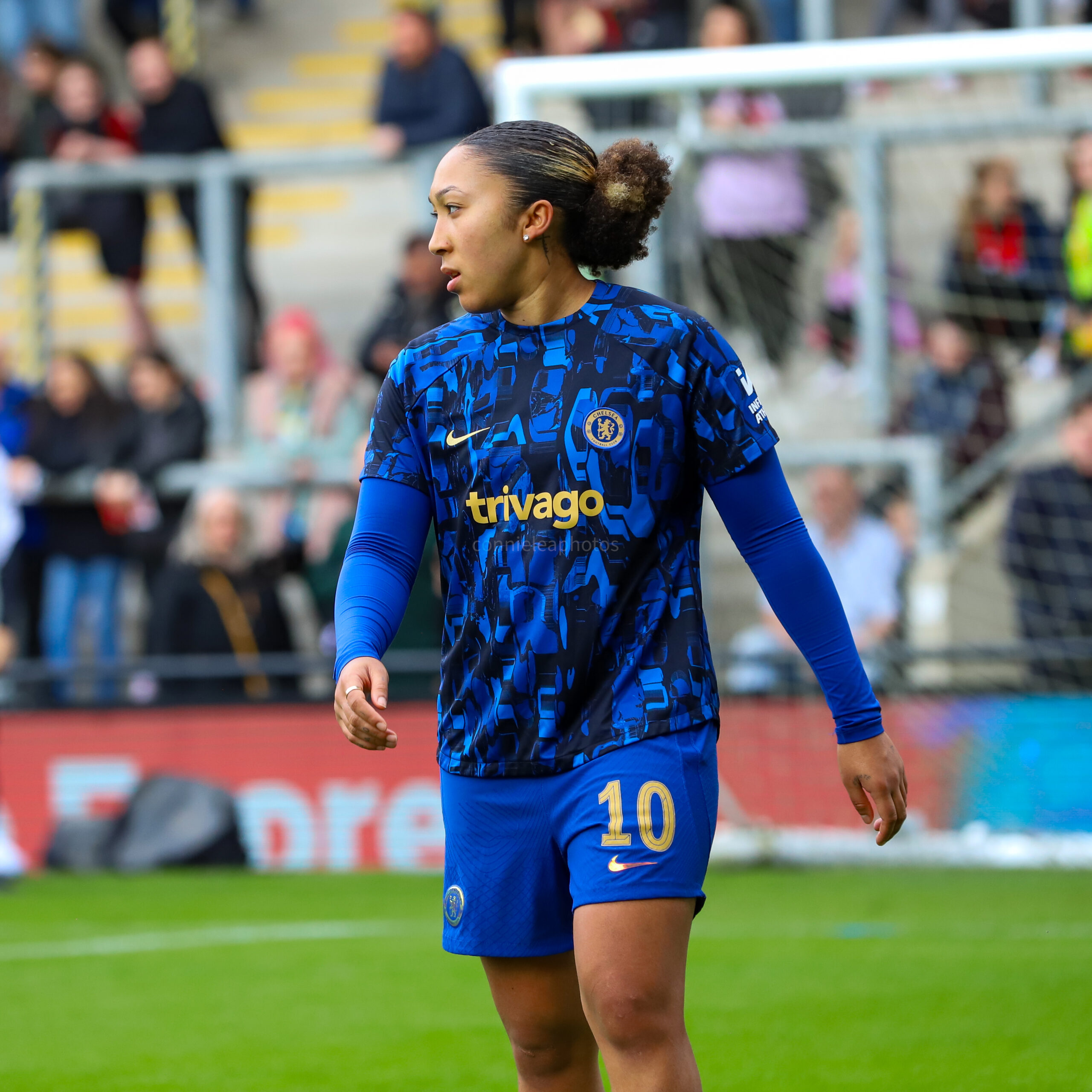 Tackling Online Abuse in Women’s Football: A Call for Action