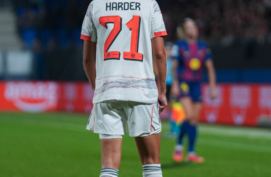 Photo of Pernille Harder during the UWCL league phase match between FC Barcelona Femeni and FC Bayern Munich at Estadi Johan Cruyff, Barcelona